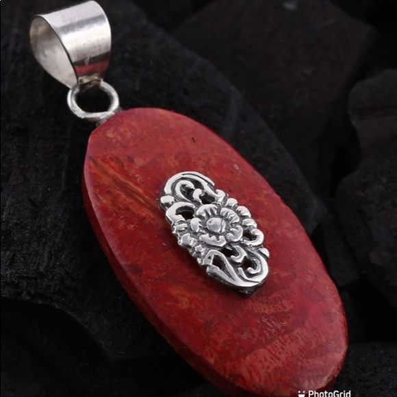 Sponge Coral Pendant in Sterling Silver - Picture 2 of 8